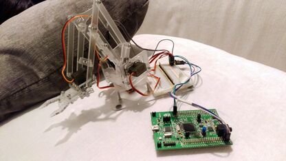 MeArm robotic arm driven by STM32F4